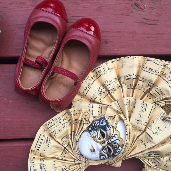 Emma Flats Lava Red for Girls