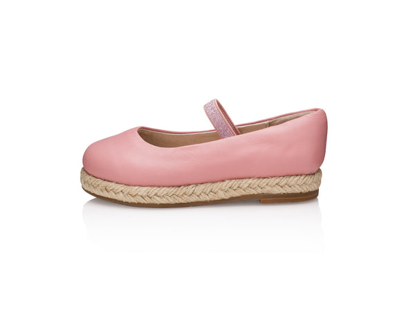 Carmen Wedge Tea Rose for Girls