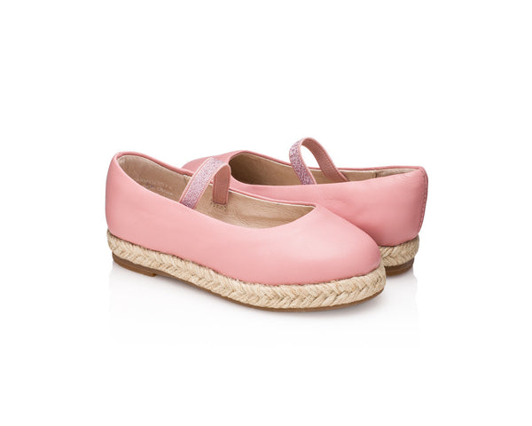 Carmen Wedge Tea Rose for Girls